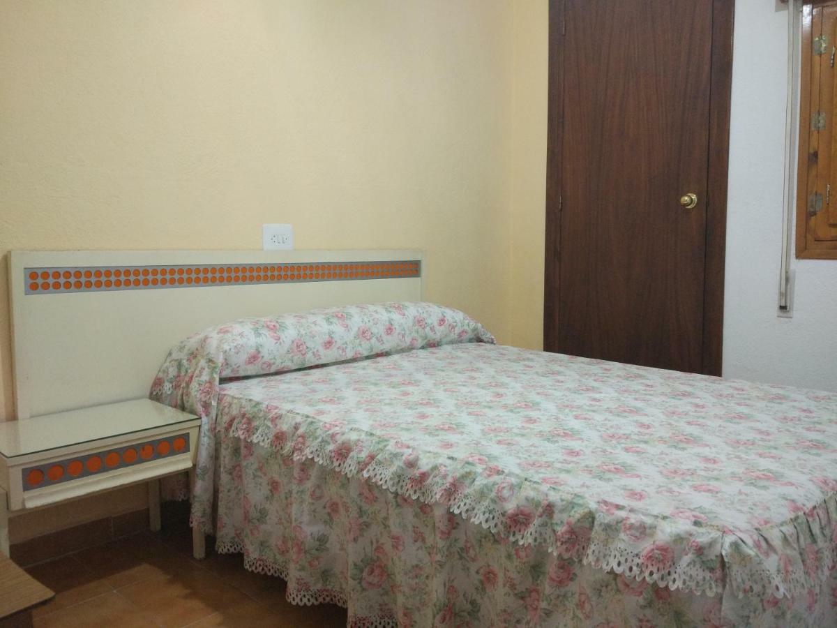 Hospederia Montes Hostel Nijar Ngoại thất bức ảnh